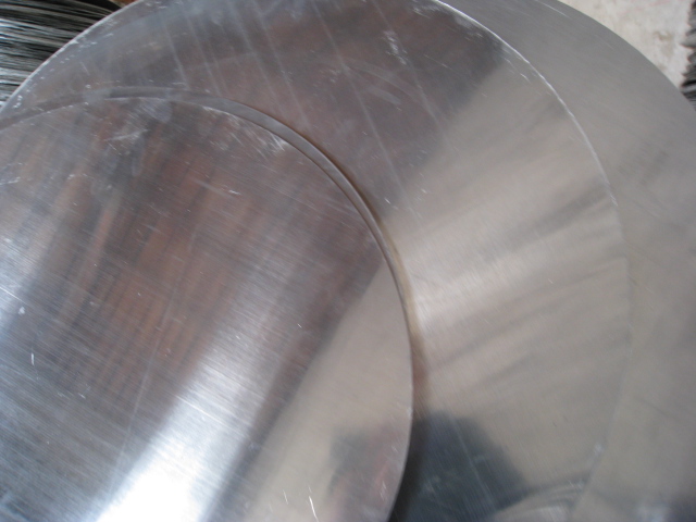 Aluminum circle blanks for traffic signs